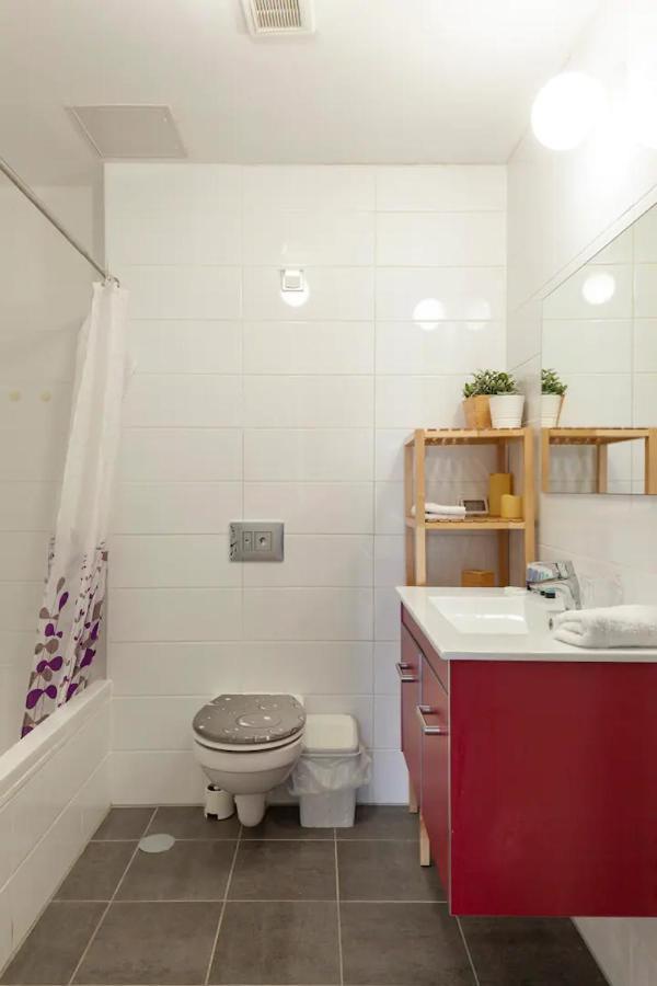 Oַ&O Group- Luxury Apt Tower Best Sea View บัตยัม ภายนอก รูปภาพ